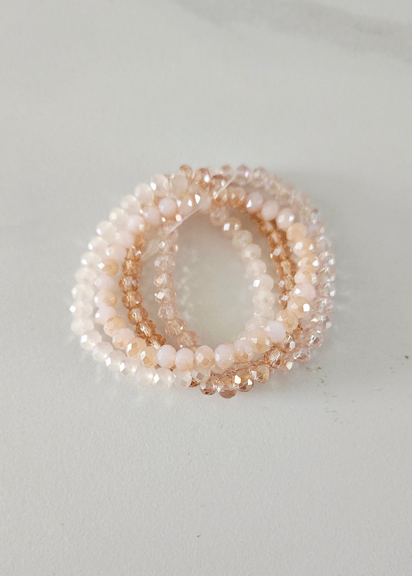Kralenarmbandjes facetkralen lichtroze
