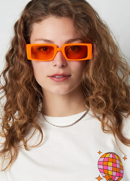 Brede oranje stevige zonnebril koningsdag