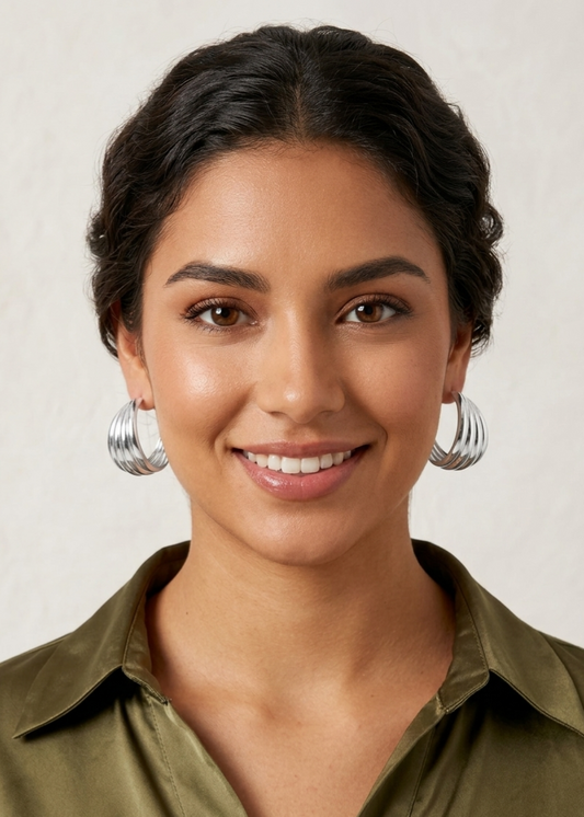 Brede zilveren oorbellen oorringen metaal