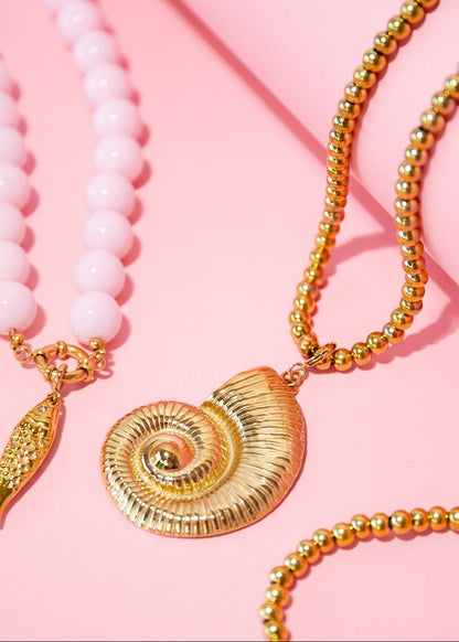 Gouden bedel charm grote schelp