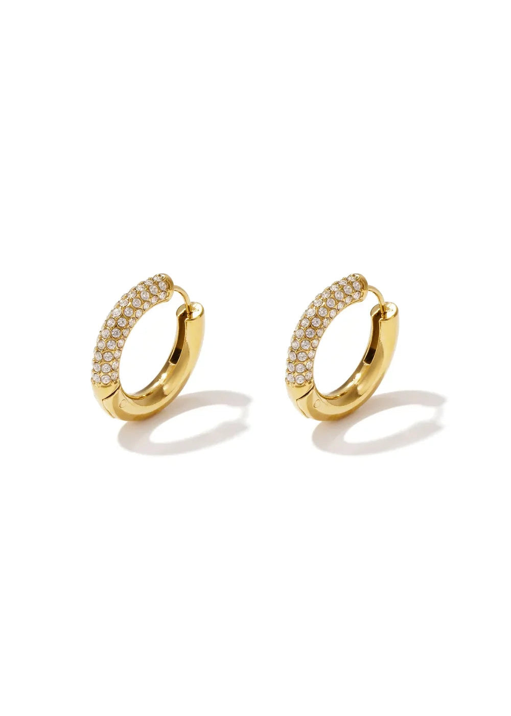 Oorringen goud steentjes 2 cm waterproof