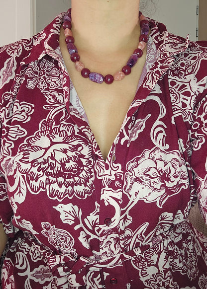 Vintage kralenketting met roze paarse en rode kralen